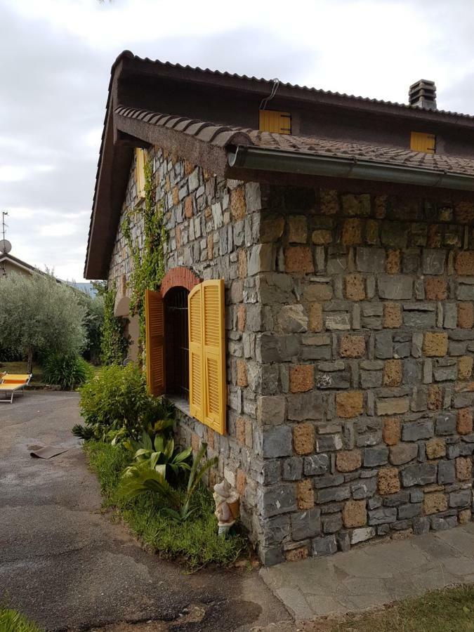Villa Fior Di Lavanda Cisano sul Neva Ngoại thất bức ảnh